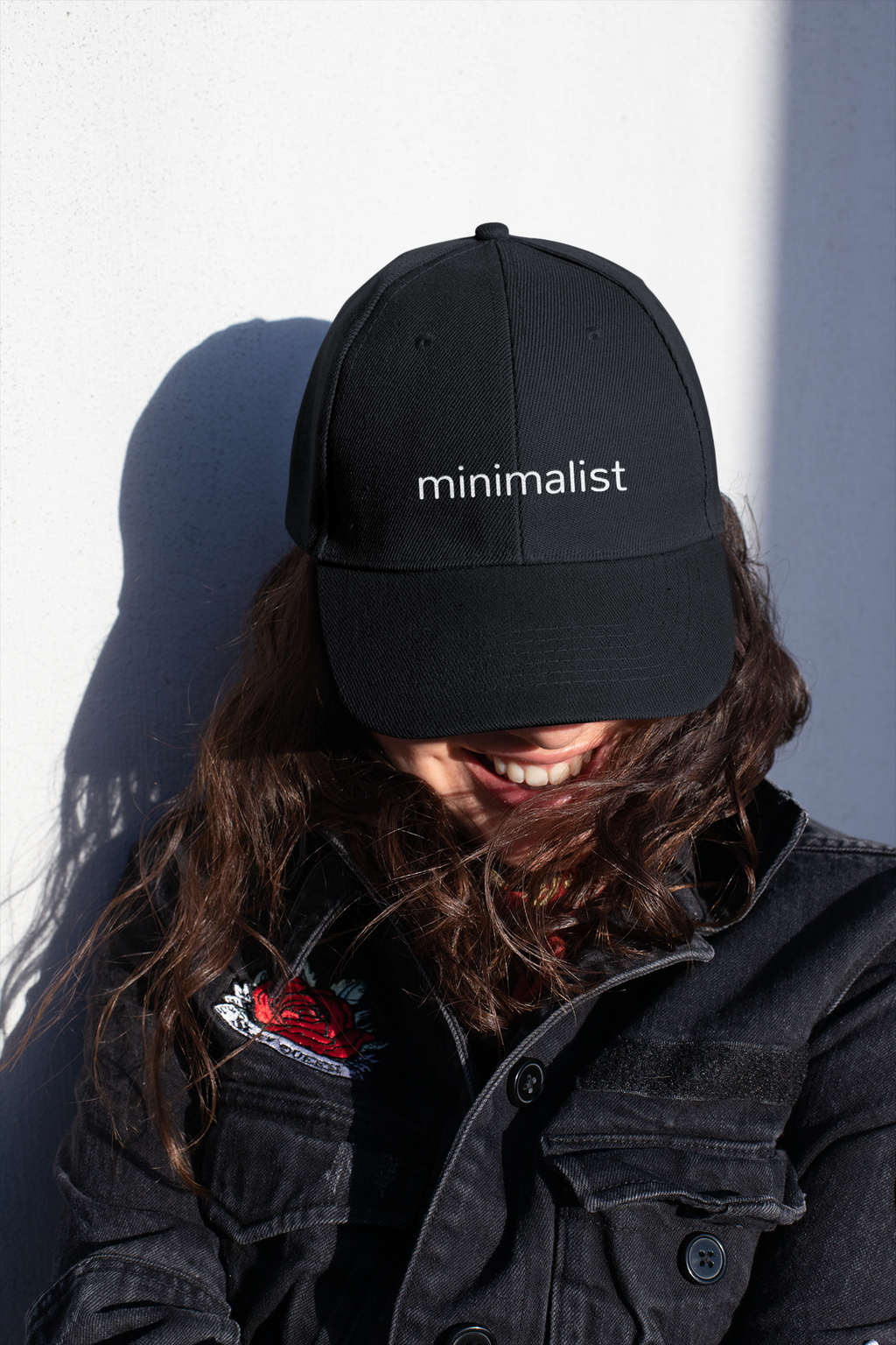 'MINIMALIST” Embroidered Baseball Cap – Structured Streetwear Essential (One Size)