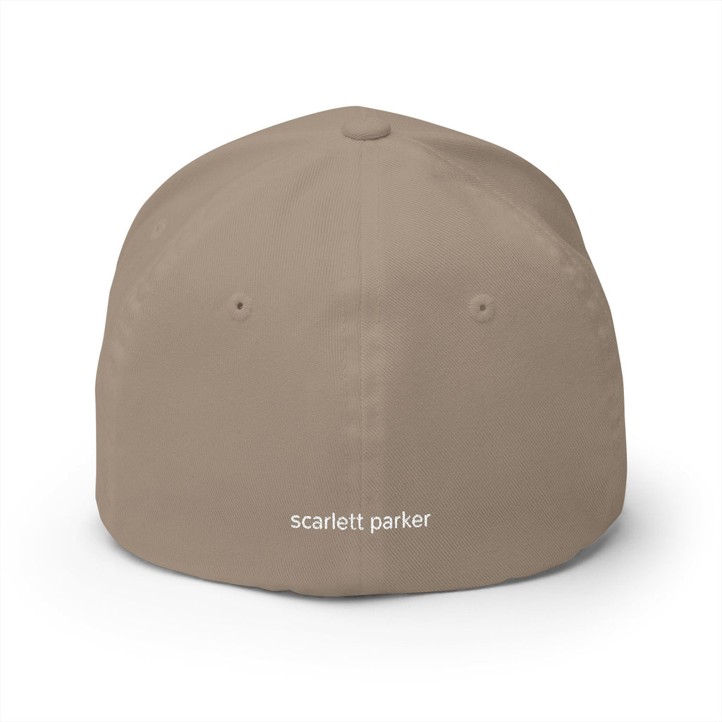 'MINIMALIST” Embroidered Baseball Cap – Structured Streetwear Essential (One Size)